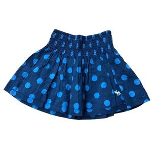 Abercrombie Kids blue polka dot lined mini skirt. Size M.